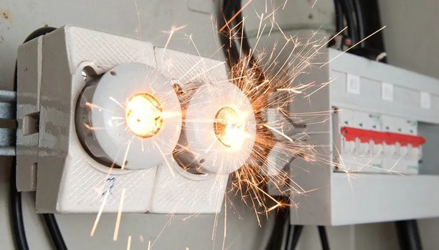 Namık Kemal Elektrik Arıza